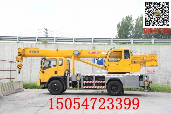 12噸東風(fēng)汽車(chē)吊，起升高度40米，軸距4.2米，加配三聯(lián)泵